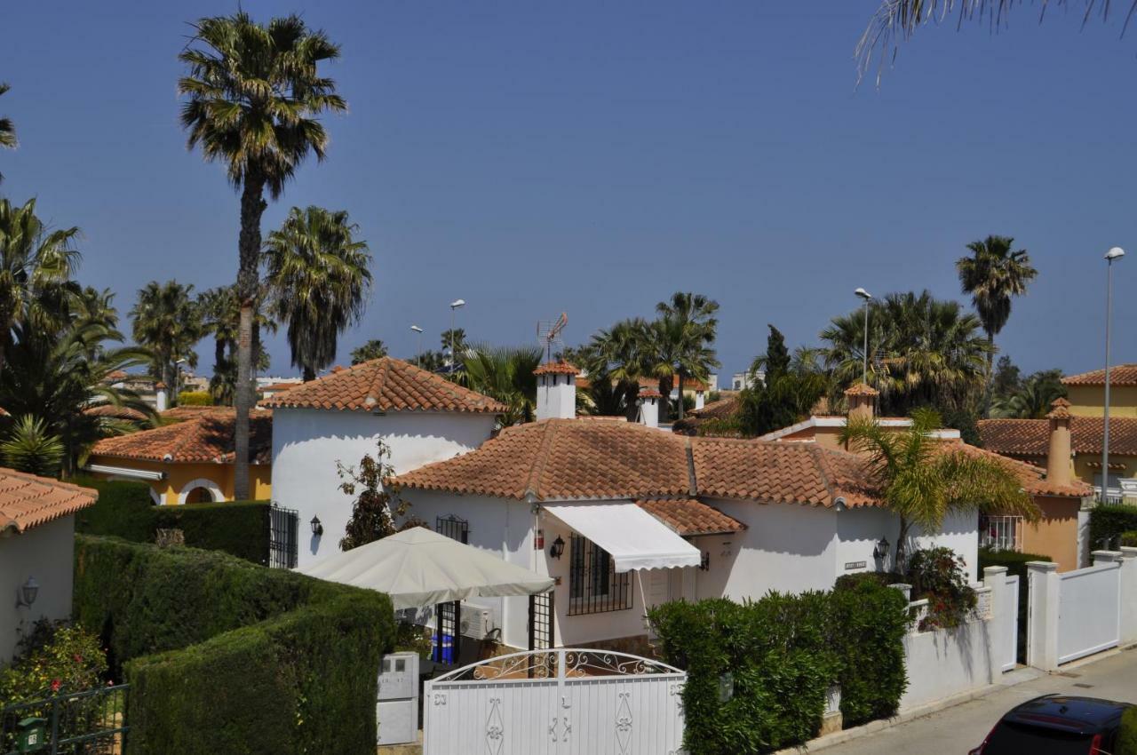 Family Beach Villa Rubens Oliva Extérieur photo